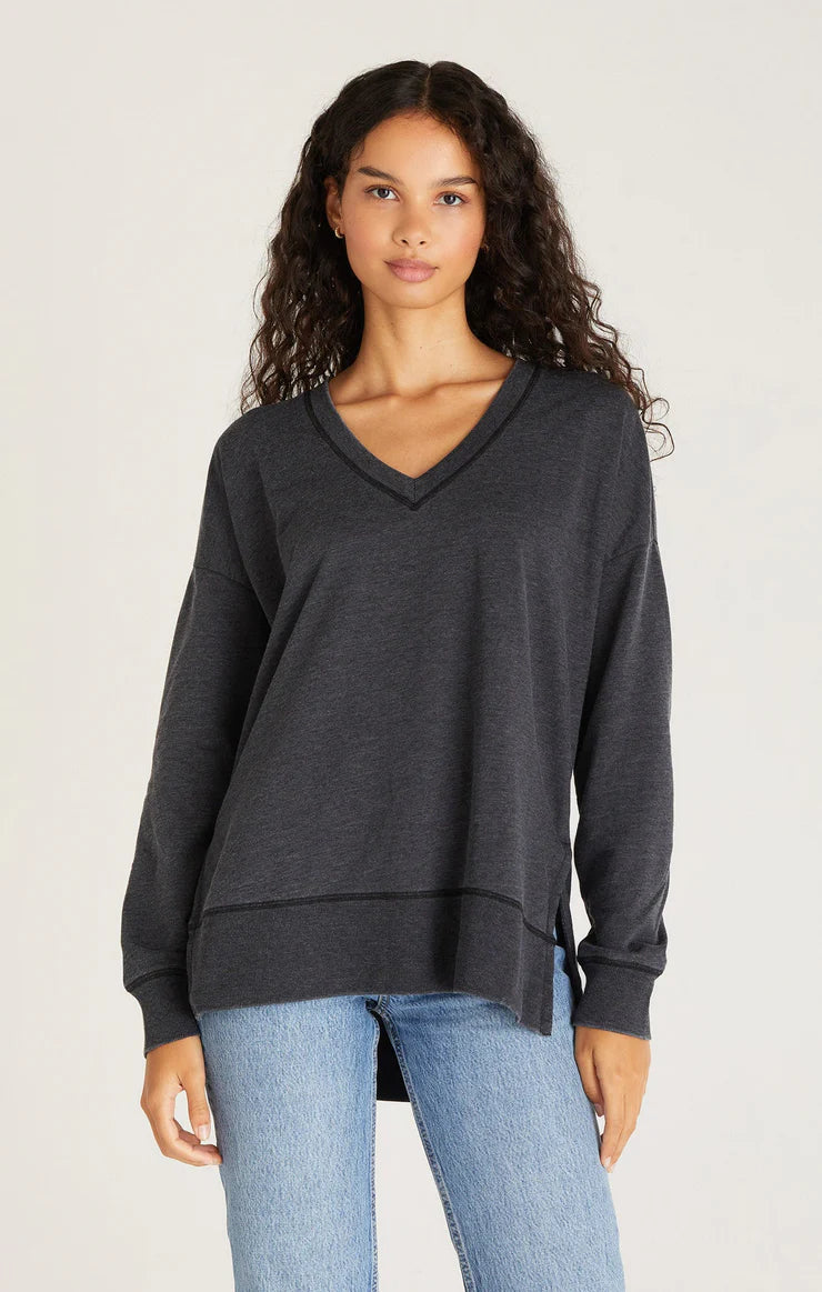 MODERN WEEKENDER V-NECK