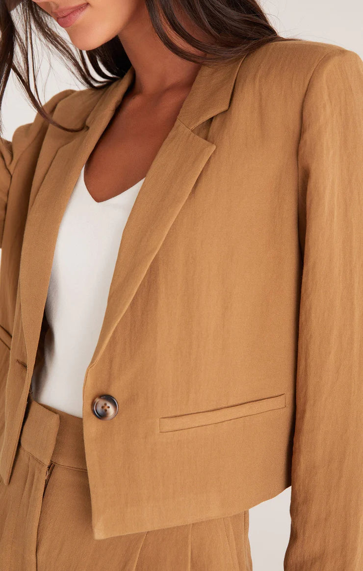 DANA AIRY CROPPED BLAZER