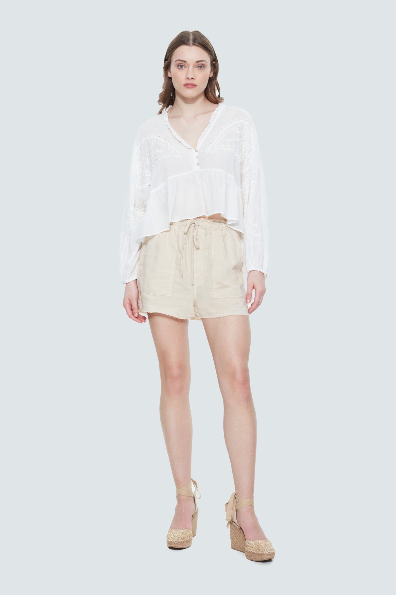 TENCEL PATCH POCKET SHORTS