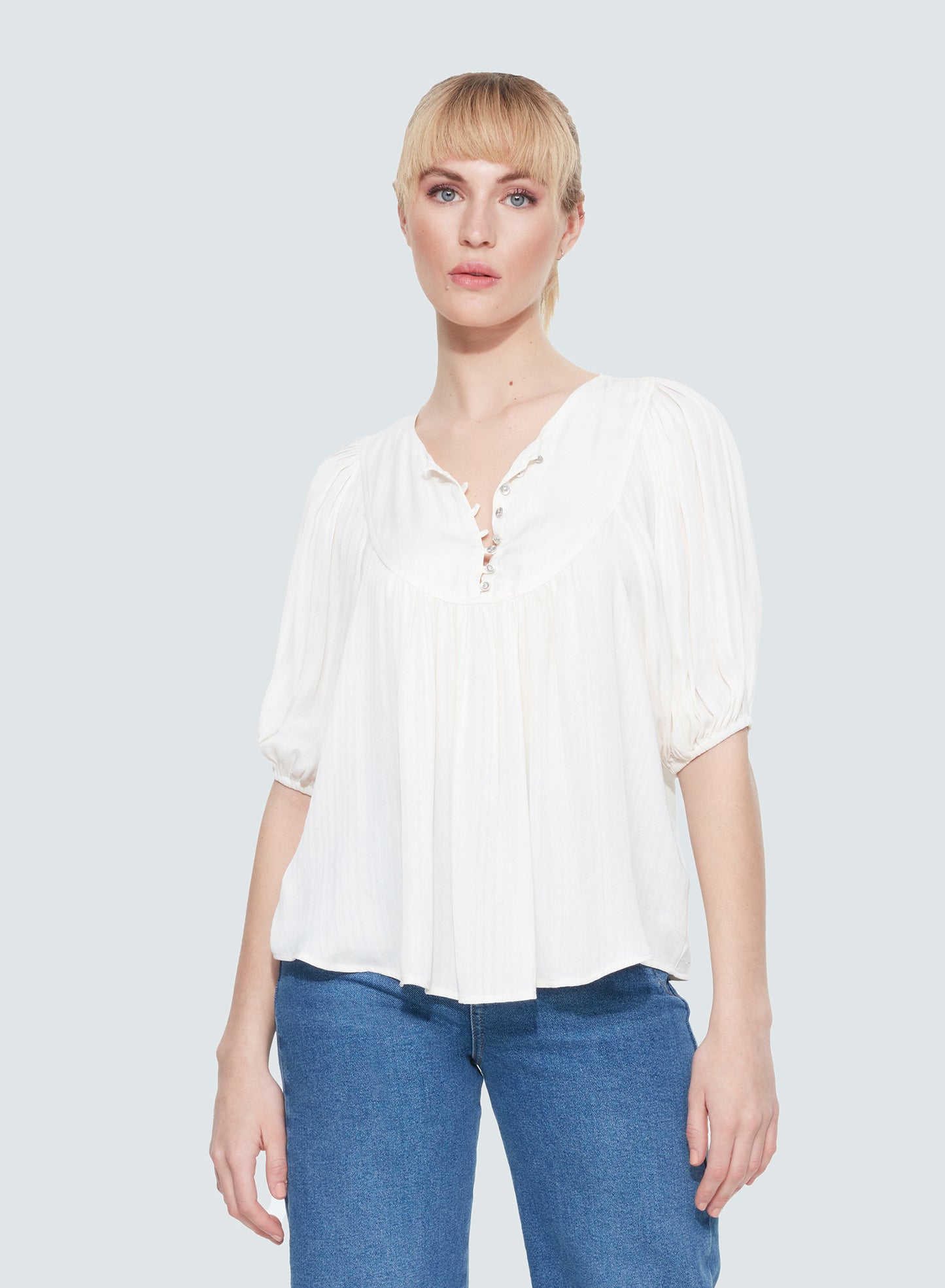 HENLEY FRONT TOP