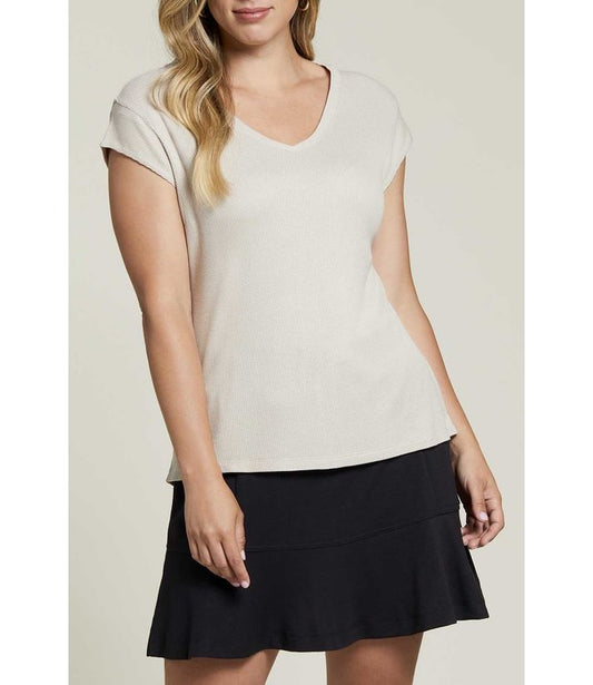 CAP SLEEVE V-NECK TOP